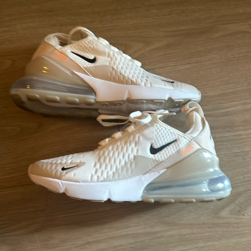 Nike Air 270